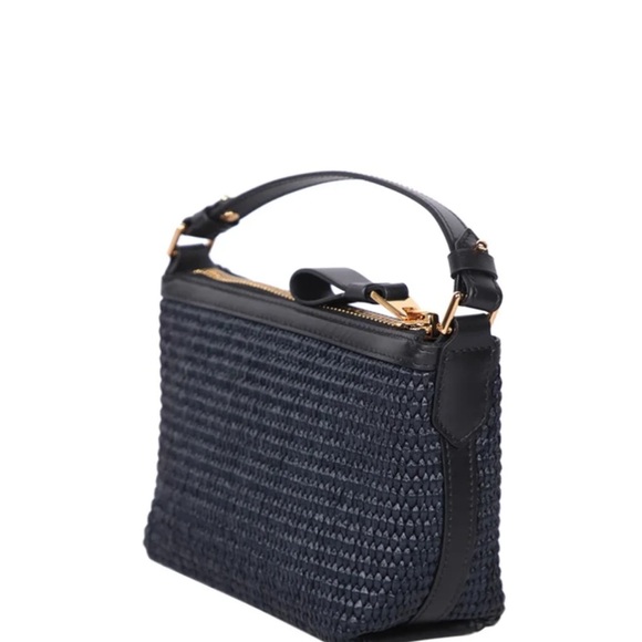 Dark navy (almost black) - Picture 2 of 3